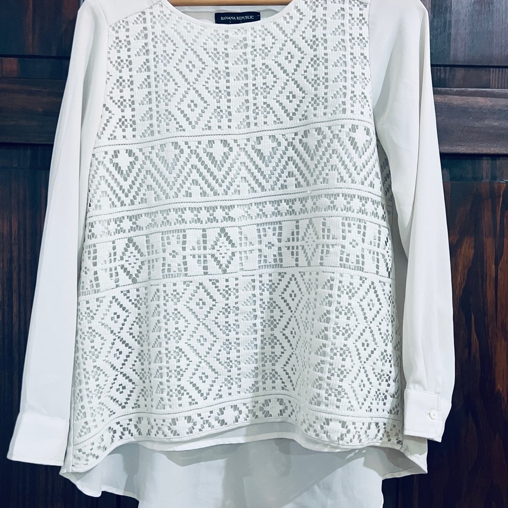 Banana Republic White Lace‎ Blouse Xs